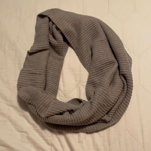 Grey scarf